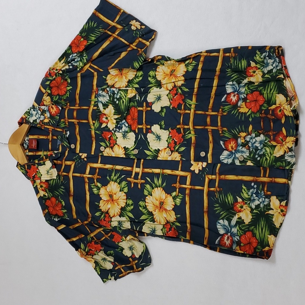 Junction West Hawaiian style size Large Green & brown men's shirt